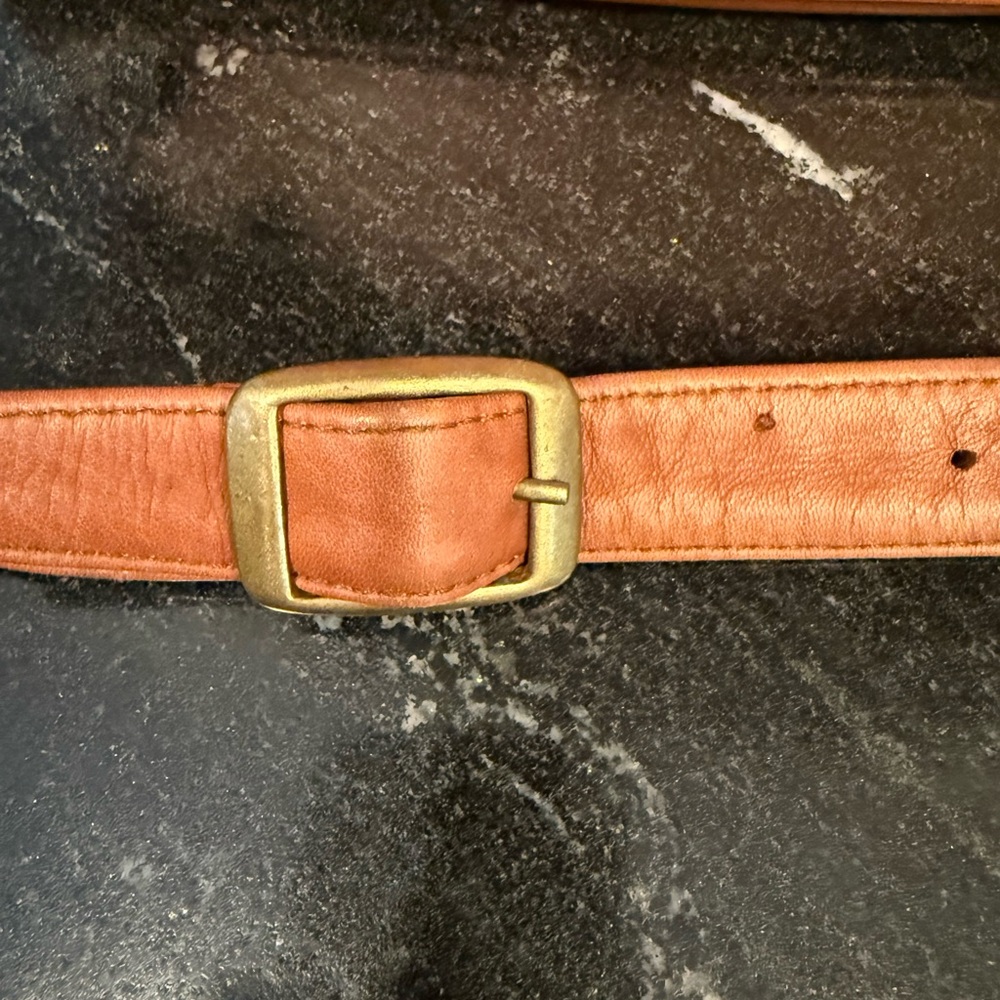 Brown Leather Messenger Bag with Adjustable Strap, Great for Travel or Everyday - Picture 13 of 14